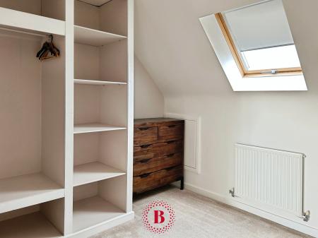 4 bedroom Semi-detached house for sale in Mason Road, Melton Mowbray, LE13