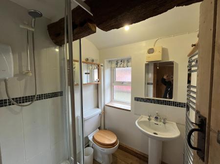 2 bedroom Cottage to let in Pagets End, Long Clawson, LE14