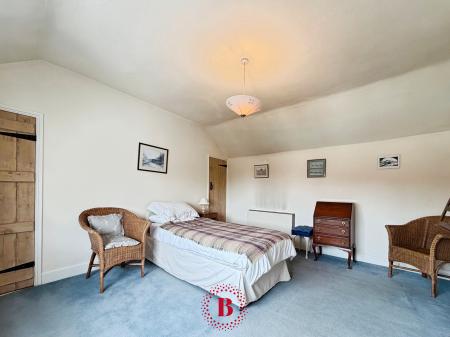 3 bedroom Detached house for sale in Wartnaby Road, Ab Kettleby, LE14