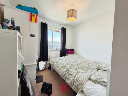 4 bedroom Semi-detached house for sale in Welland Gardens, Bingham, NG13