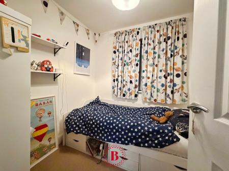 4 bedroom Semi-detached house for sale in Welland Gardens, Bingham, NG13