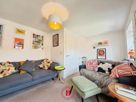 4 bedroom Semi-detached house for sale in Welland Gardens, Bingham, NG13
