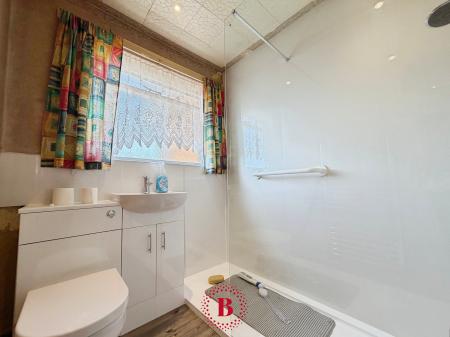 2 bedroom Terraced House for sale in Tamar Road, Melton Mowbray, LE13