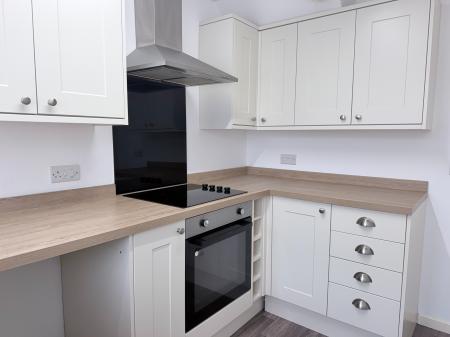 3 bedroom Semi-detached house to let in Wymondham Way, Melton Mowbray, LE13