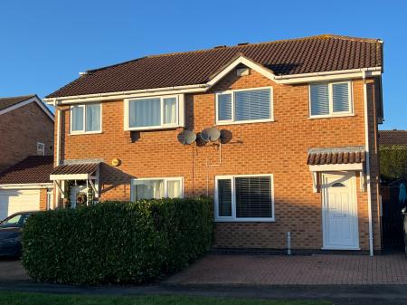 3 bedroom Semi-detached house to let in Wymondham Way, Melton Mowbray, LE13