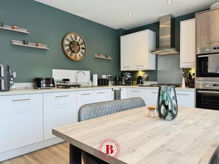 3 bedroom Semi-detached house for sale in Sedbergh Close, Newton, NG13