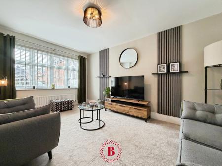 3 bedroom Semi-detached house for sale in Sedbergh Close, Newton, NG13