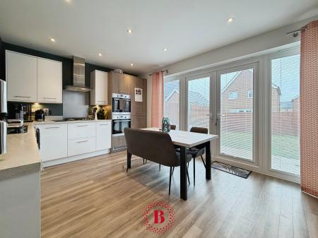 3 bedroom Semi-detached house for sale in Sedbergh Close, Newton, NG13