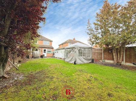 3 bedroom Semi-detached house for sale in Laycock Avenue, Melton Mowbray, LE13
