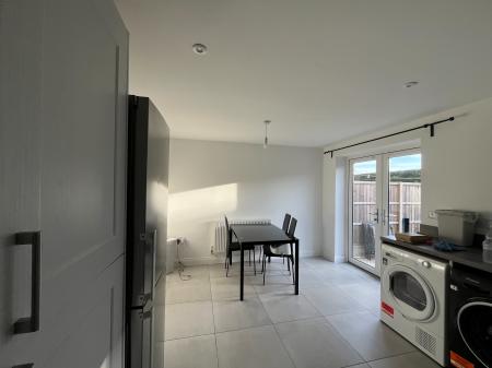 2 bedroom Semi-detached house to let in Hedgerow Close, Old Dalby, LE14