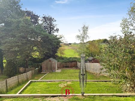 3 bedroom Terraced House for sale in West Avenue, Melton Mowbray, LE13