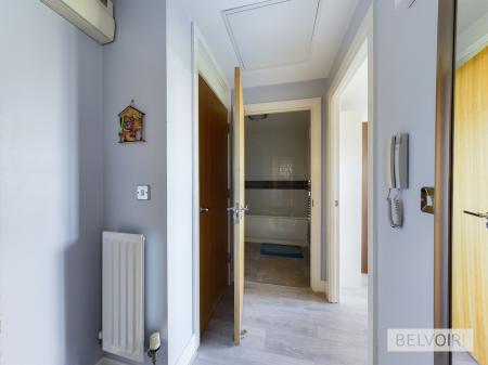 1 bedroom Flat for sale in 1 Langley Walk, Park Central, Birmingham, B15