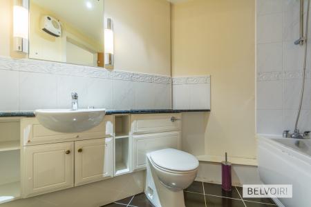 2 bedroom Flat for sale in 15 Warstone Lane, Jewellery Quarter, Birmingham, B18