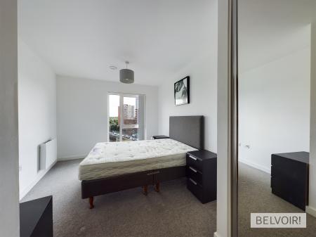 2 bedroom Flat for sale in 2 Lexington Gardens, Park Central, Birmingham, B15