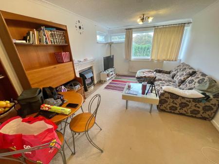 2 bedroom Flat for sale in Maple Drive, Birmingham, B44