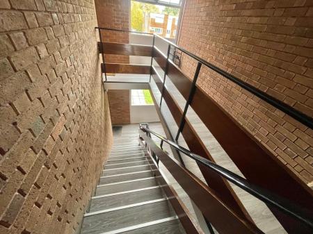 2 bedroom Flat for sale in Maple Drive, Birmingham, B44