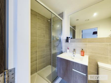 2 bedroom Flat for sale in Metalworks, 93 Warstone Lane, Jewellery Quarter, Birmingham, B18