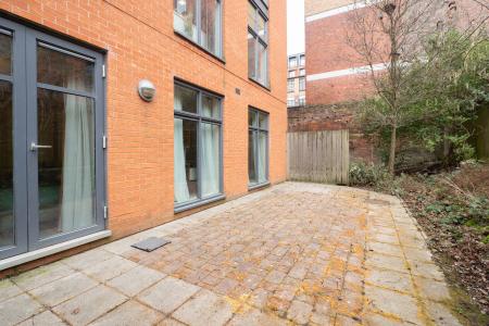 2 bedroom Flat for sale in Water Street Court, Birmingham, B3