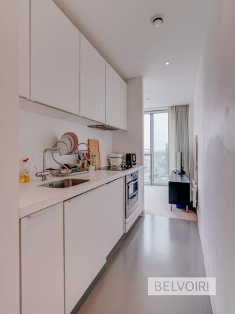 1 bedroom Studio flat to let in New Street, City Centre, Birmingham, B2