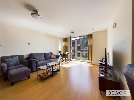 2 bedroom Flat to let in Centenary Plaza, 18 Holliday Street, Birmingham, B1