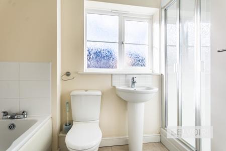 4 bedroom Detached house to let in Barley Road, Edgbaston, Birmingham, B16