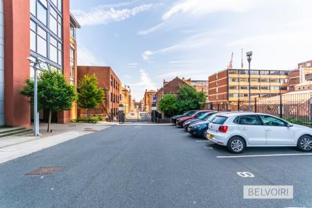 2 bedroom Flat to let in Water Street, Birmingham, B3