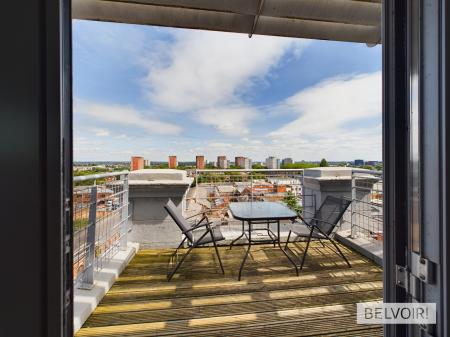 2 bedroom Penthouse to let in New Hampton Lofts, Great Hampton Street, Jewellery Quarter, Birmingham, B18