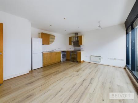 2 bedroom Flat to let in Newhall Court, George Street, Jewellery Quarter, Birmingham, B3