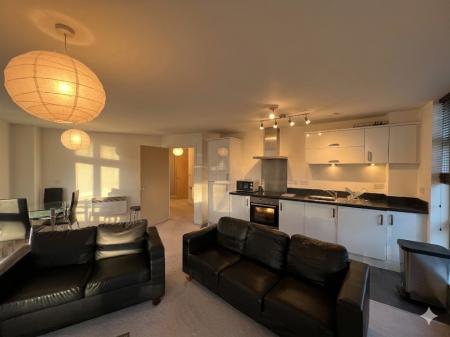 2 bedroom Flat to let in Warstone Lane, Jewellery Quarter, Birmingham, B18