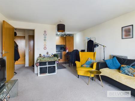 1 bedroom Flat to let in Centenary Plaza, 18 Holliday Street, Birmingham, B1