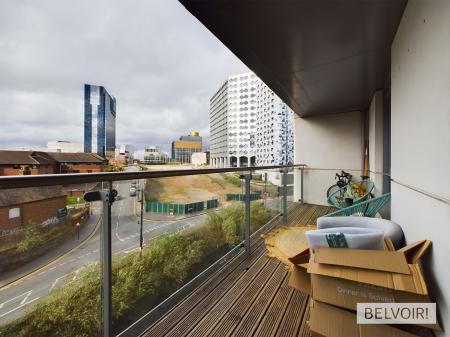 1 bedroom Flat to let in Centenary Plaza, 18 Holliday Street, Birmingham, B1