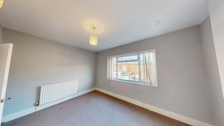 3 bedroom Flat to let in Rawlings Road, Birmingham, B67