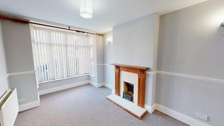 3 bedroom Flat to let in Rawlings Road, Birmingham, B67