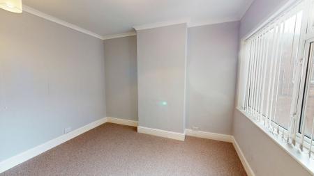 3 bedroom Flat to let in Rawlings Road, Birmingham, B67