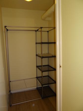 1 bedroom Flat to let in Granville Square, Birmingham, B15