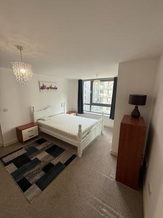 2 bedroom Flat to let in Centenary Plaza, 18 Holliday Street, Birmingham B1 1TH