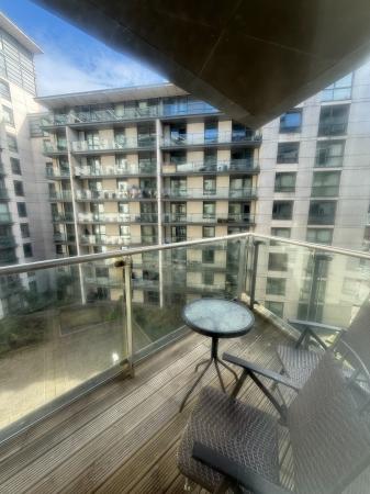 2 bedroom Flat to let in Centenary Plaza, 18 Holliday Street, Birmingham B1 1TH