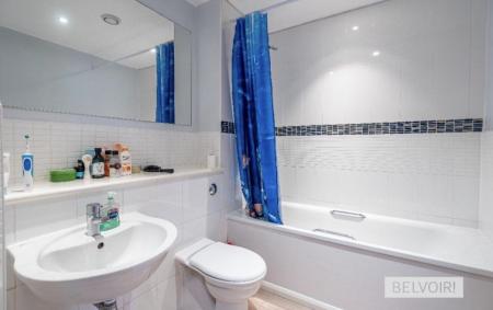 2 bedroom Flat to let in Hall Street, Birmingham, B18