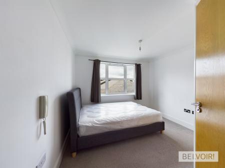 2 bedroom Flat to let in Edward Street, Birmingham, B1