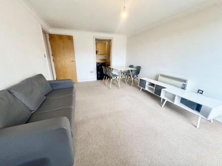 2 bedroom Flat to let in Edward Street, Birmingham, B1
