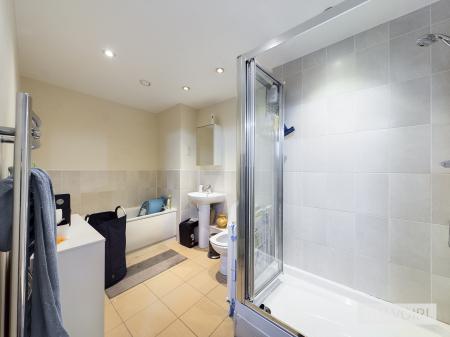 2 bedroom Flat to let in Park Central, 26 Longleat Avenue, Park Central, Birmingham, B15