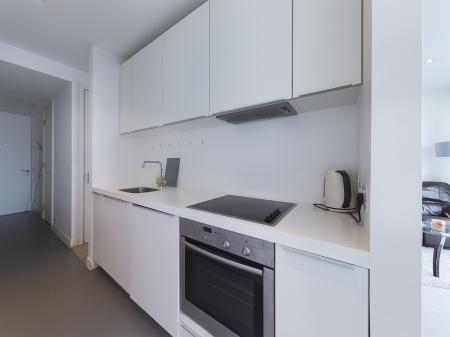 1 bedroom Studio flat to let in Rotunda, 150 New Street, Birmingham, B2