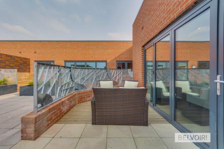 2 bedroom Flat to let in Pope Street, Birmingham, B1