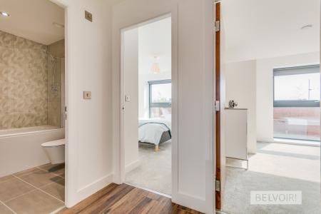 2 bedroom Flat to let in Pope Street, Birmingham, B1