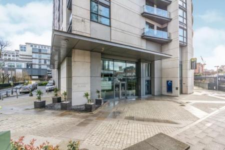 2 bedroom Flat to let in Centenary Plaza, 18 Holliday Street, Birmingham B1 1TH