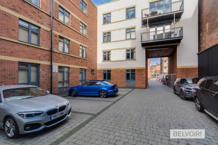 2 bedroom Flat for sale in Warstone Lane, Jewellery Quarter, Birmingham, B18