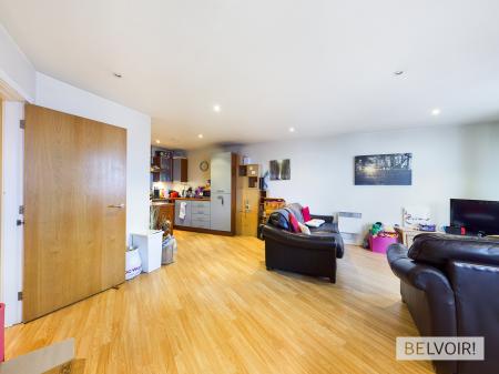 2 bedroom Flat to let in Hall Street, Jewellery Quarter, Birmingham, B18