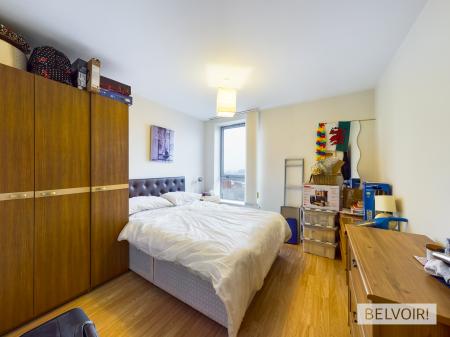 2 bedroom Flat to let in Hall Street, Jewellery Quarter, Birmingham, B18