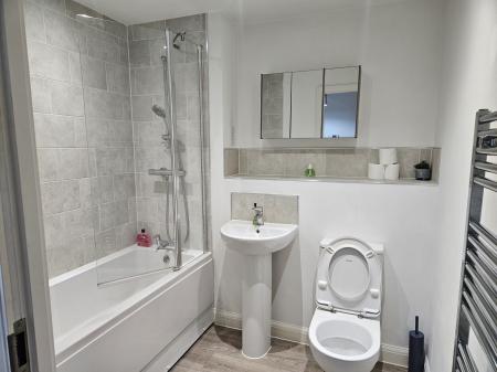 1 bedroom Flat to let in 20 Belgrave Middleway, City Centre, Birmingham, B5