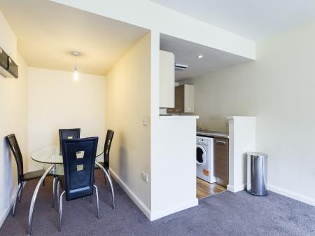 1 bedroom Flat to let in Tenby Street North, Jewellery Quarter, Birmingham, B1